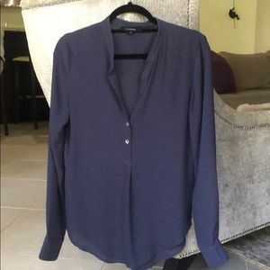 Olivaceous blouse. Navy